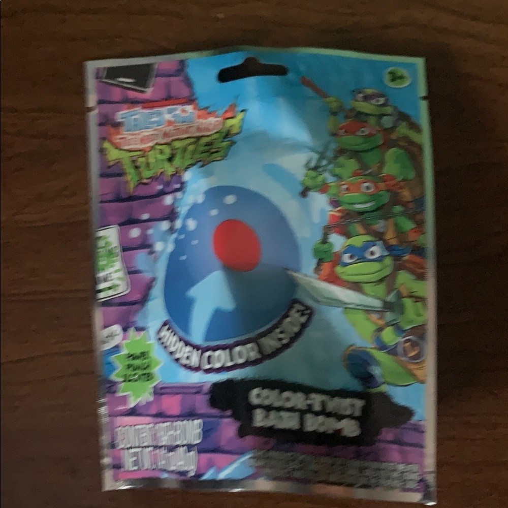 It’s bundle time! NWOT Teenage Mutant Ninja Turtles 2pc Bath Time Set - Picture 3 of 5